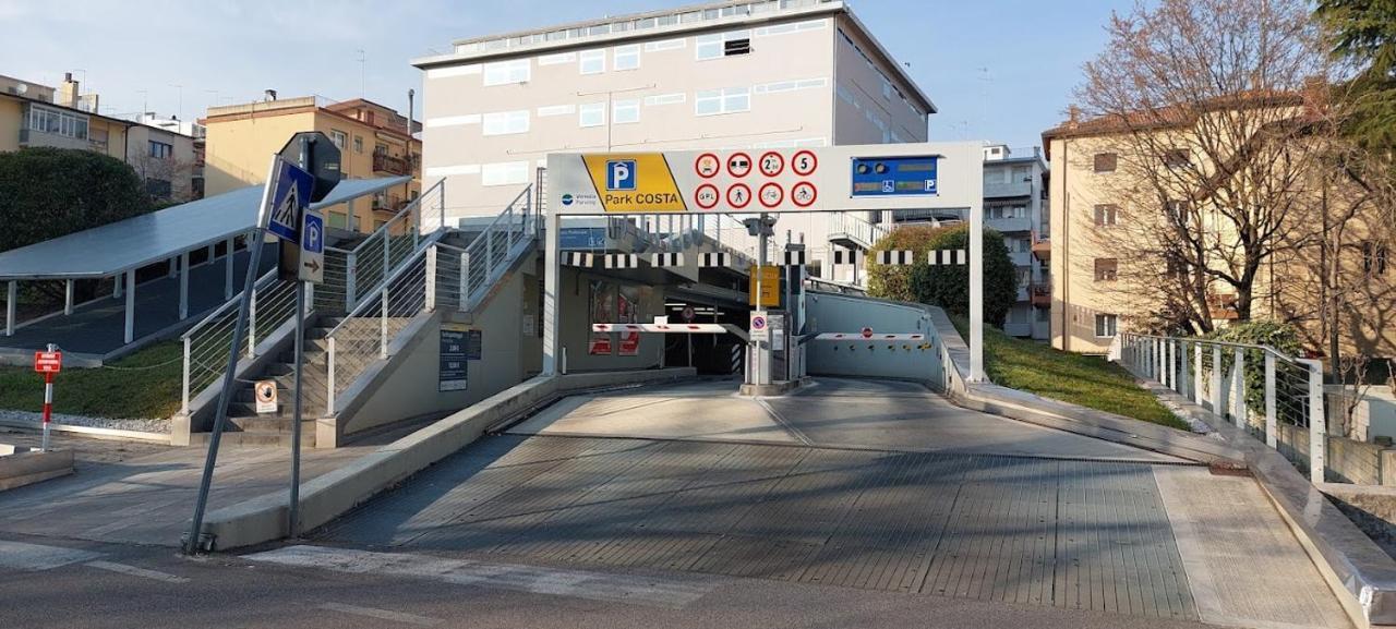 Apartamento Andaleppo Mestre Exterior foto